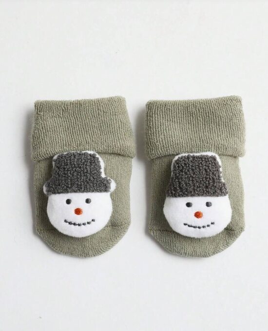 ZEĶĪTES, PELĒKAS - SNIEGAVĪRIŅI